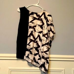 Dnky tank/short sleeve top